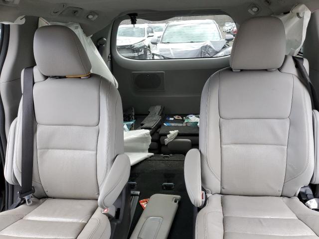 Photo 10 from auction – 2017 TOYOTA SIENNA XLE with VIN 5TDYZ3DC3HS868775
