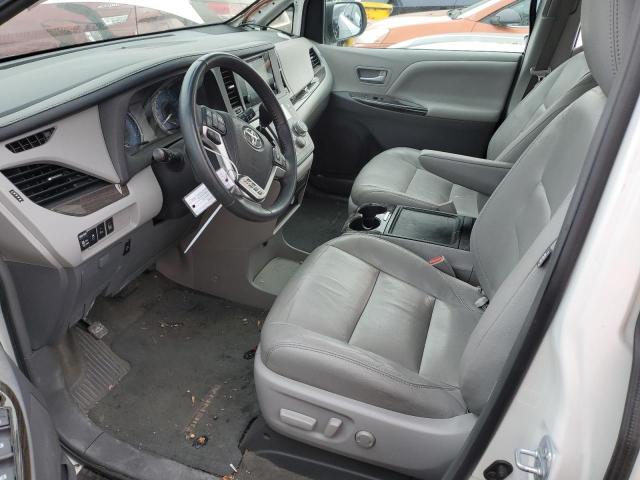 Photo 7 from auction – 2017 TOYOTA SIENNA XLE with VIN 5TDYZ3DC7HS817067