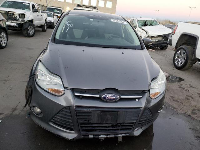 Zdjęcie 5 z aukcji – 2014 FORD FOCUS SE z VIN 1FADP3K20EL372303