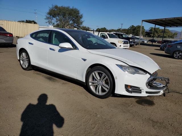 Photo 4 from auction – 2014 TESLA MODEL S with VIN 5YJSA1H13EFP39389