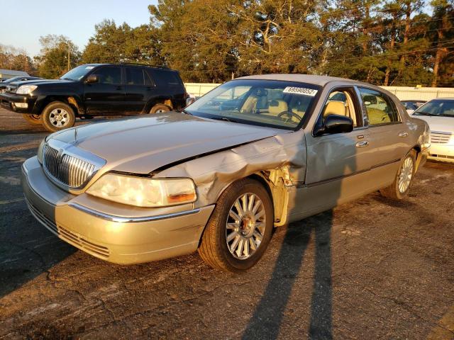 LINCOLN TOWN CAR E 2004 with VIN 1LNHM81W24Y607464 - Photo from auction