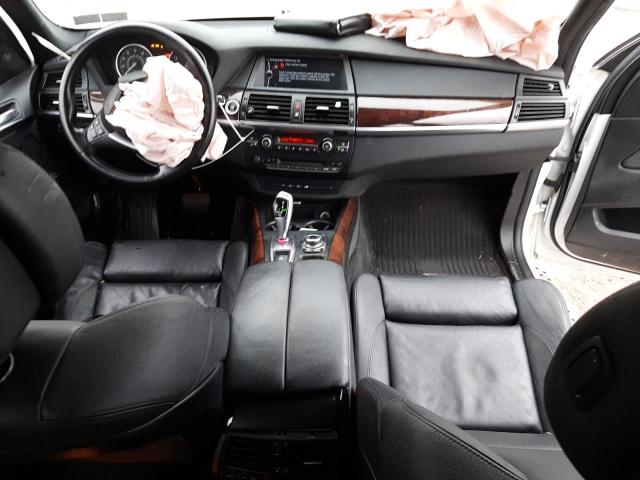 Photo 8 from auction – 2010 BMW X5 XDRIVE4 with VIN 5UXFE8C57AL310470