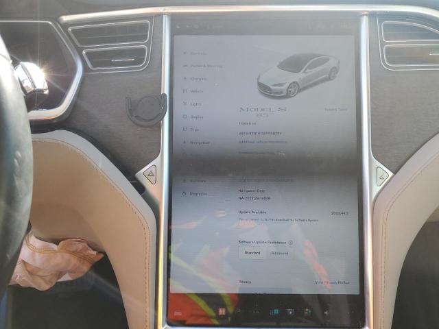 Photo 9 from auction – 2014 TESLA MODEL S with VIN 5YJSA1H13EFP39389