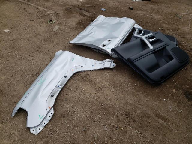 Photo 13 from auction – 2015 TOYOTA 4RUNNER SR with VIN JTEBU5JR8F5218766