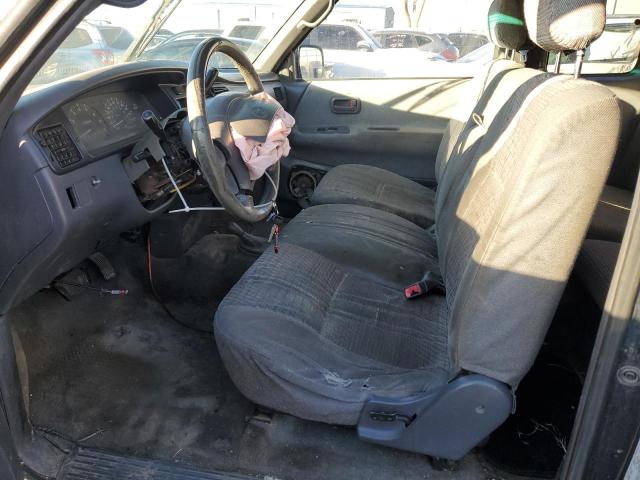Photo 7 from auction – 1996 TOYOTA UK with VIN JT4UN24DXT0029750