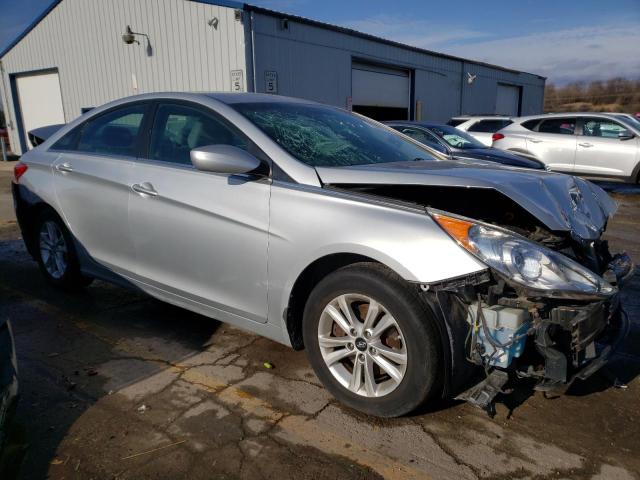 Photo 4 from auction – 2013 HYUNDAI SONATA GLS with VIN 5NPEB4ACXDH649474
