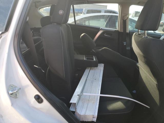 Photo 11 from auction – 2017 TOYOTA RAV4 XLE with VIN JTMRFREV4HJ116726
