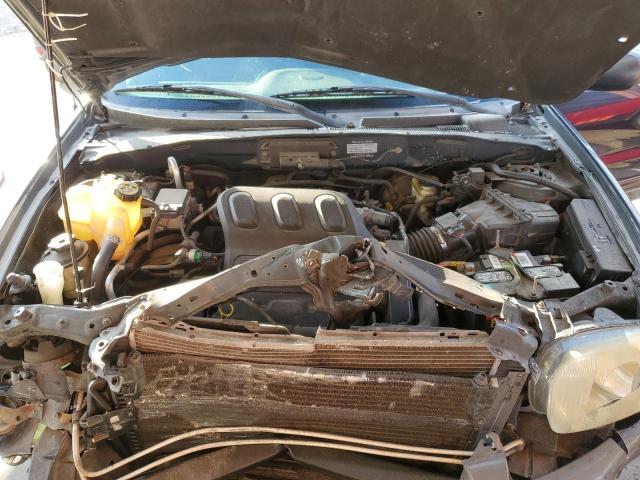 Photo 12 from auction – 2004 FORD ESCAPE XLT with VIN 1FMCU93144KA50352