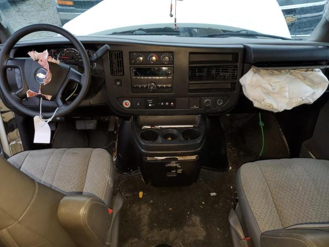 Photo 8 from auction – 2016 CHEVROLET EXPRESS G3 with VIN 1GAZGMFG6G1290305