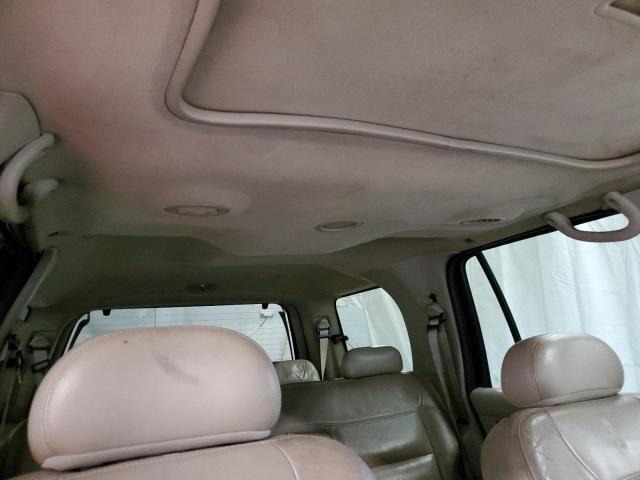 Photo 10 from auction – 2000 LINCOLN NAVIGATOR with VIN 5LMFU28A8YLJ22325