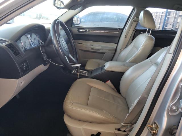 Photo 7 from auction – 2005 CHRYSLER 300 TOURIN with VIN 2C3JA53G15H694261
