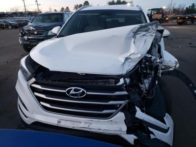 Photo 5 from auction – 2017 HYUNDAI TUCSON LIM with VIN KM8J3CA44HU293738