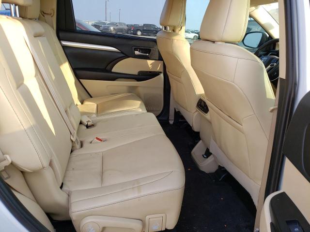 Photo 11 from auction – 2019 TOYOTA HIGHLANDER with VIN 5TDKZRFH6KS552988
