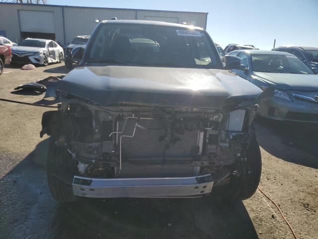 Photo 5 from auction – 2022 TOYOTA 4RUNNER SR with VIN JTEMU5JR9N6037953
