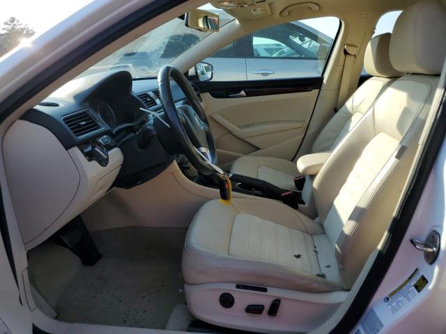Photo 7 from auction – 2015 VOLKSWAGEN PASSAT SEL with VIN 1VWCS7A39FC038596