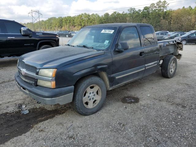 CHEVROLET SILVERADO 2004 with VIN 1GCEC19V24Z117386 - Photo from auction