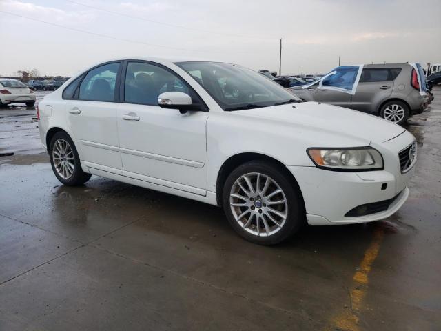 Photo 4 from auction – 2011 VOLVO S40 T5 with VIN YV1672MS4B2536691