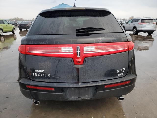 Photo 6 from auction – 2017 LINCOLN MKT with VIN 2LMHJ5NK5HBL01445