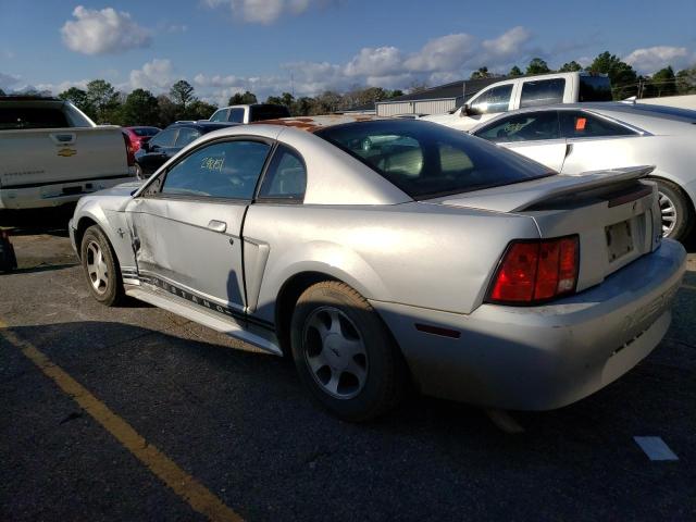 Photo 2 from auction – 2000 FORD MUSTANG with VIN 1FAFP4048YF275792