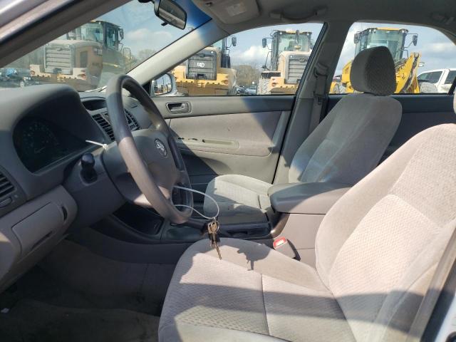 Photo 7 from auction – 2004 TOYOTA CAMRY LE with VIN 4T1BE32K14U301705