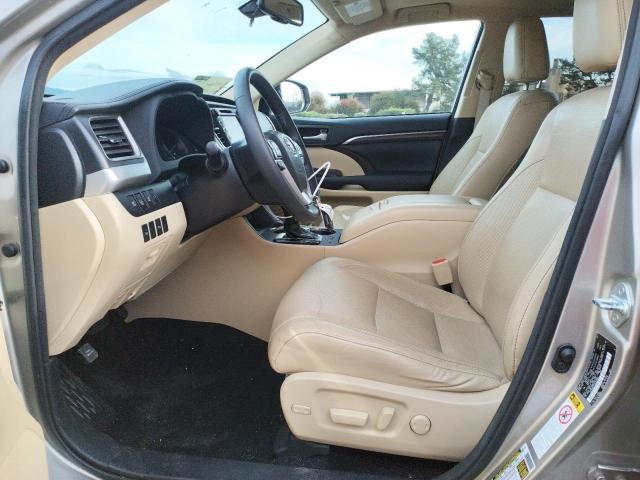 Photo 7 from auction – 2016 TOYOTA HIGHLANDER with VIN 5TDDKRFH7GS324843