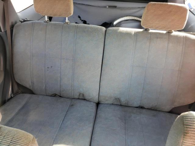 Photo 10 from auction – 2000 TOYOTA 4RUNNER SR with VIN JT3GN86R6Y0168410