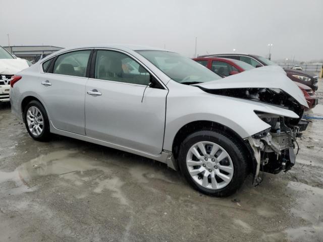 Photo 4 from auction – 2016 NISSAN ALTIMA 2.5 with VIN 1N4AL3AP3GN347673