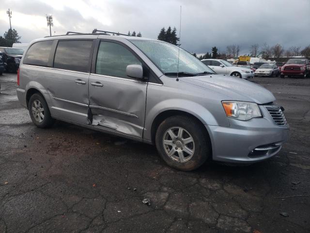 Photo 4 from auction – 2013 CHRYSLER TOWN & COU with VIN 2C4RC1BG7DR657713