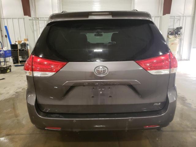 Photo 6 from auction – 2014 TOYOTA SIENNA XLE with VIN 5TDYK3DC9ES442041