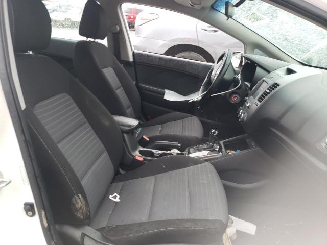 Photo 7 from auction – 2017 KIA FORTE LX with VIN 3KPFL4A77HE049381