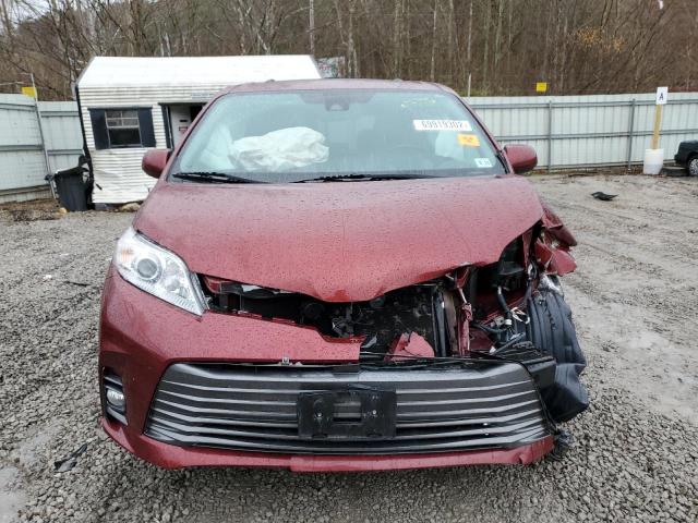 Photo 5 from auction – 2018 TOYOTA SIENNA XLE with VIN 5TDDZ3DC4JS206661