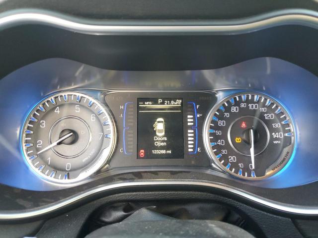 Photo 9 from auction – 2016 CHRYSLER 200 LIMITE with VIN 1C3CCCAB7GN154776