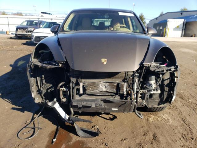 Photo 5 from auction – 2011 PORSCHE CAYENNE S with VIN WP1AE2A24BLA93462