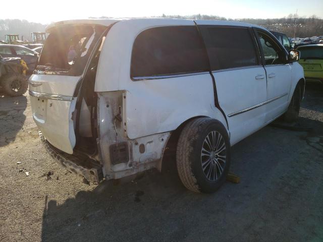 Photo 3 from auction – 2014 CHRYSLER TOWN & COU with VIN 2C4RC1HG7ER109218