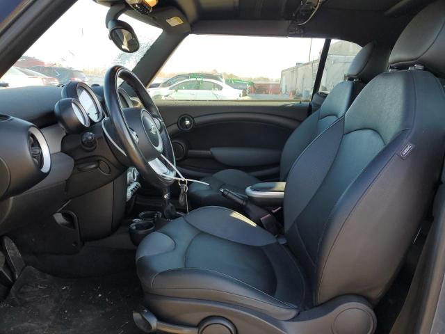Photo 7 from auction – 2010 MINI COOPER with VIN WMWMR3C52ATU97761
