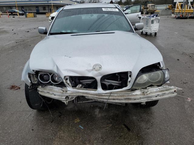 Photo 5 from auction – 2002 BMW 325 I with VIN WBAEV33442KL55457