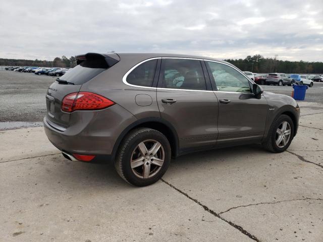 Photo 3 from auction – 2011 PORSCHE CAYENNE S with VIN WP1AE2A20BLA91630