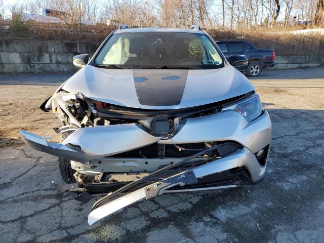 Photo 5 from auction – 2018 TOYOTA RAV4 ADVEN with VIN 2T3RFREV8JW853533