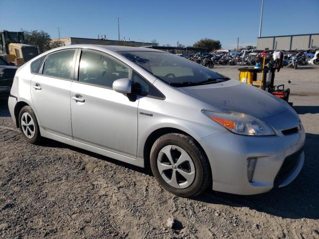 Photo 4 from auction – 2013 TOYOTA PRIUS with VIN JTDKN3DU4D5589720
