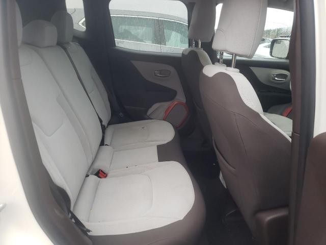 Photo 11 from auction – 2015 JEEP RENEGADE L with VIN ZACCJBBTXFPB87523