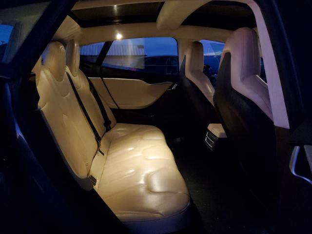 Photo 10 from auction – 2015 TESLA MODEL S with VIN 5YJSA1E2XFF102096
