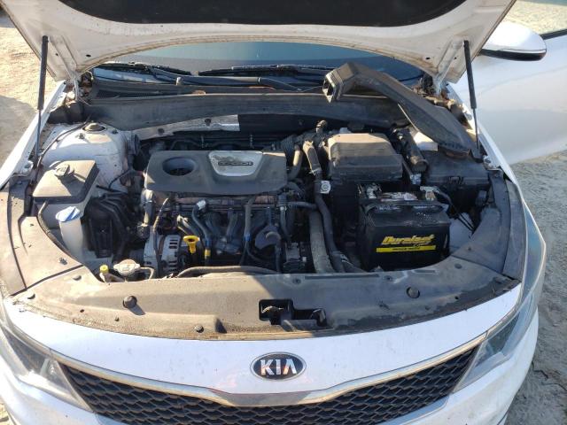 Photo 11 from auction – 2016 KIA OPTIMA LX with VIN 5XXGT4L14GG079697