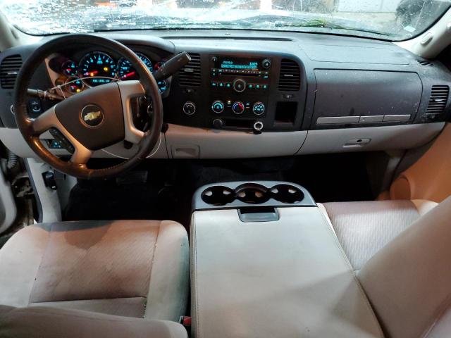 Photo 8 from auction – 2009 CHEVROLET SILVER 4X4 with VIN 1GCHK53K09F103632