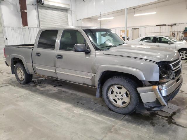 Photo 4 from auction – 2006 CHEVROLET SILVERADO with VIN 2GCEK13T461175912