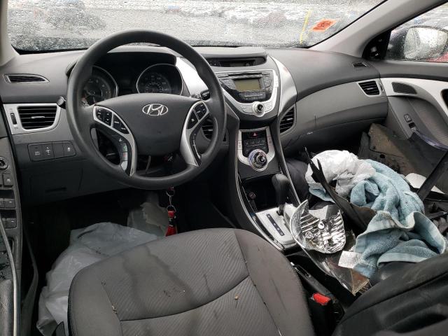 Photo 8 from auction – 2012 HYUNDAI ELANTRA GL with VIN 5NPDH4AE5CH138202