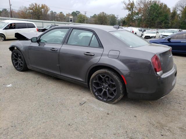 Photo 2 from auction – 2020 CHRYSLER 300 S with VIN 2C3CCABG6LH141762