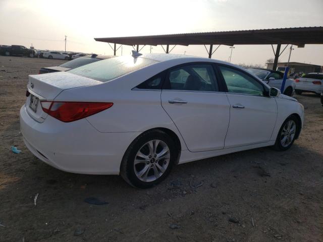 Photo 3 from auction – 2011 HYUNDAI SONATA SE with VIN 5NPEC4AC0BH031414