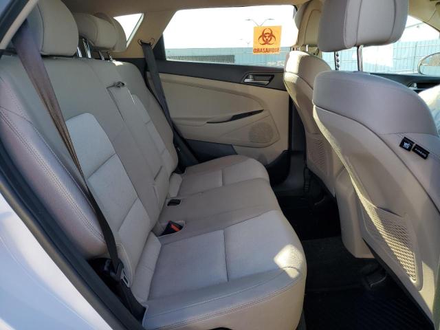 Photo 11 from auction – 2017 HYUNDAI TUCSON LIM with VIN KM8J3CA42HU271026