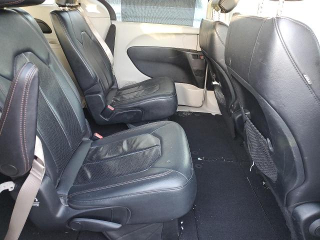 Photo 11 from auction – 2018 CHRYSLER PACIFICA T with VIN 2C4RC1BG7JR124272