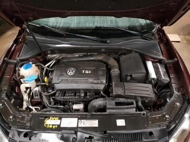 Photo 11 from auction – 2014 VOLKSWAGEN PASSAT S with VIN 1VWAT7A3XEC049769